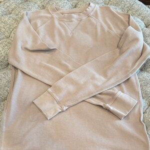 American Eagle Beige Crewneck Sweater